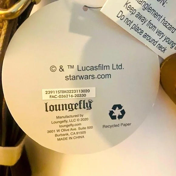 Loungefly Mandalorian baby Yoda Backpack *NWT - Picture 5 of 7